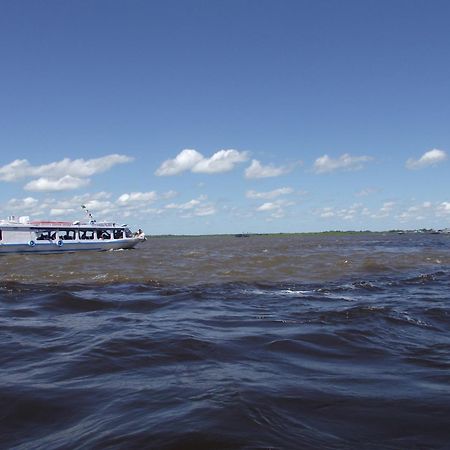 Amazon Arowana Lodge Careiro Bagian luar foto