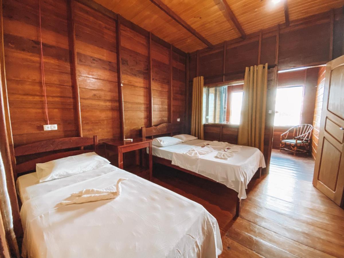 Amazon Arowana Lodge Careiro Bagian luar foto