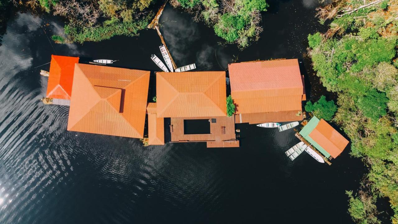 Amazon Arowana Lodge Careiro Bagian luar foto
