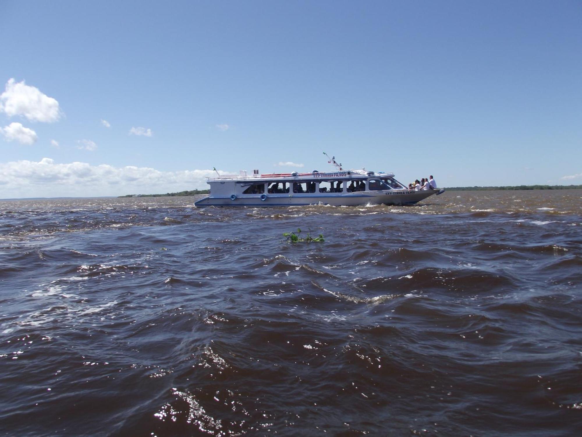 Amazon Arowana Lodge Careiro Bagian luar foto