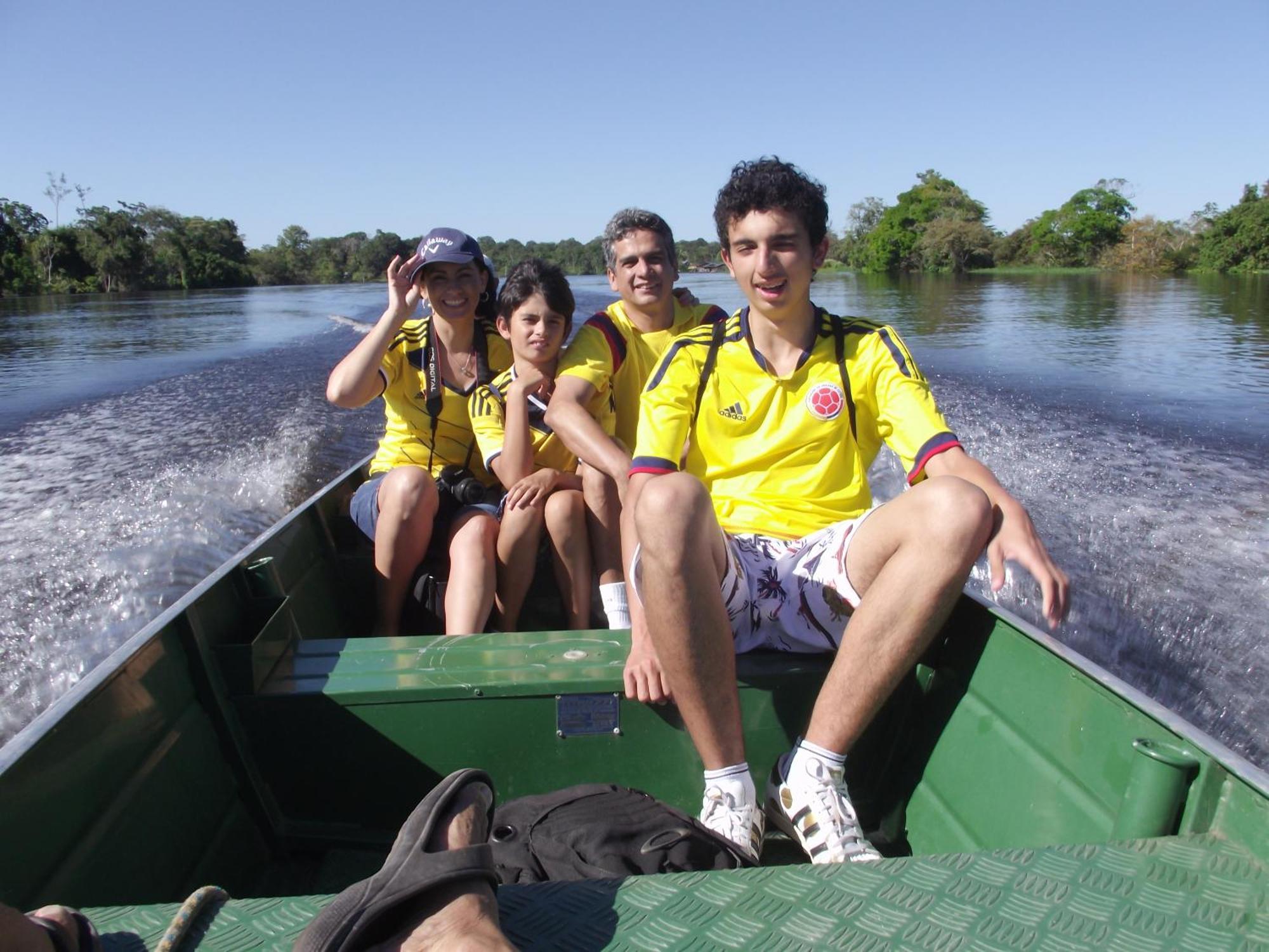 Amazon Arowana Lodge Careiro Bagian luar foto