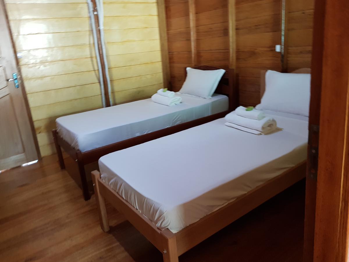 Amazon Arowana Lodge Careiro Bagian luar foto