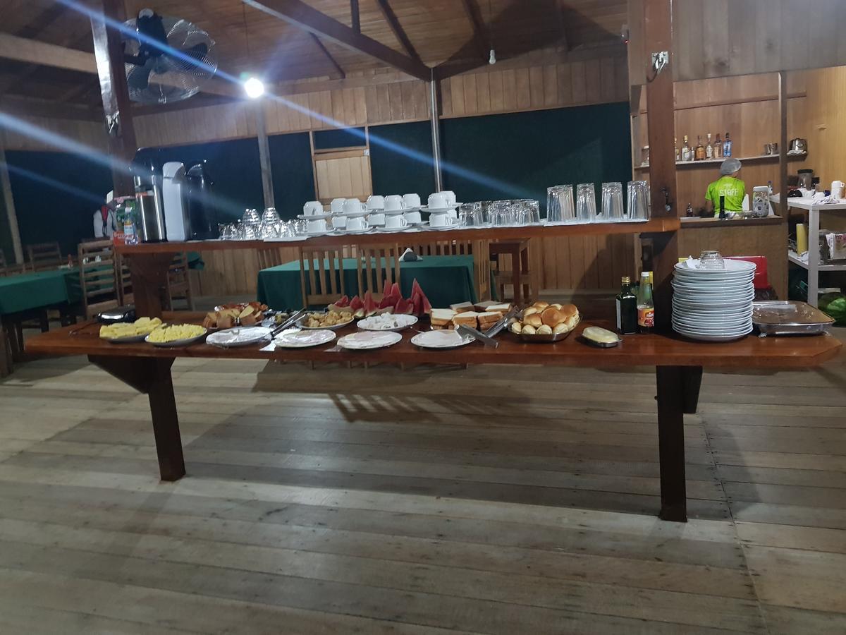 Amazon Arowana Lodge Careiro Bagian luar foto