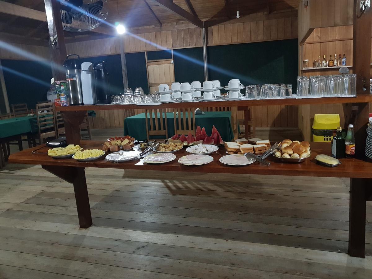 Amazon Arowana Lodge Careiro Bagian luar foto