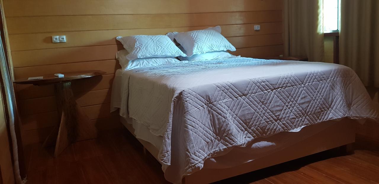 Amazon Arowana Lodge Careiro Bagian luar foto